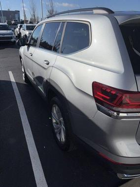 2023 Volkswagen Atlas 3.6L SE w/Technology