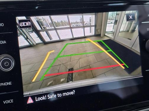 2023 Volkswagen Atlas 3.6L SE w/Technology