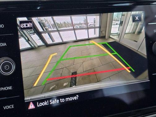 2023 Volkswagen Atlas 3.6L SE w/Technology