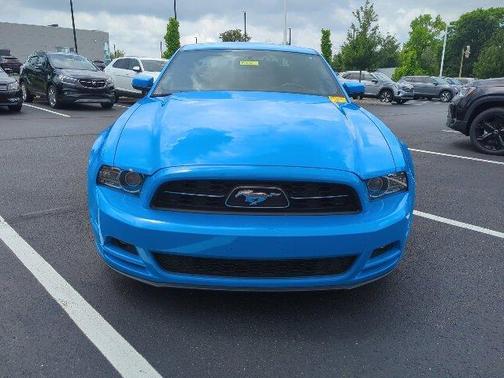 2014 Ford Mustang V6 Premium