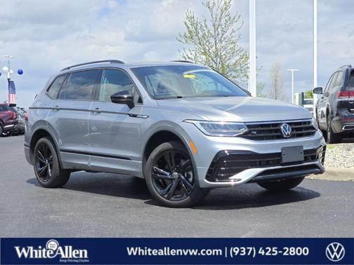 2024 Volkswagen Tiguan 2.0T SE R-Line Black