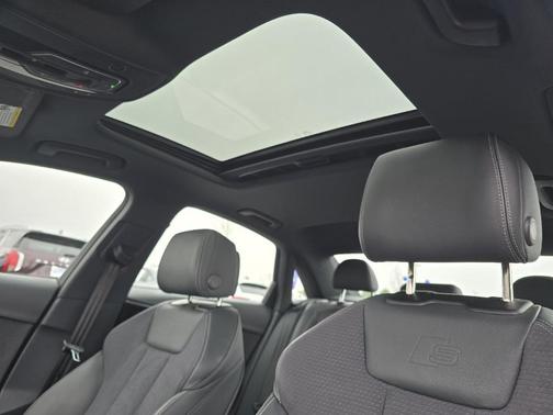 2023 Audi A4 45 S line Premium Plus