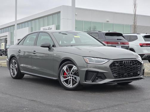 2023 Audi A4 45 S line Premium Plus