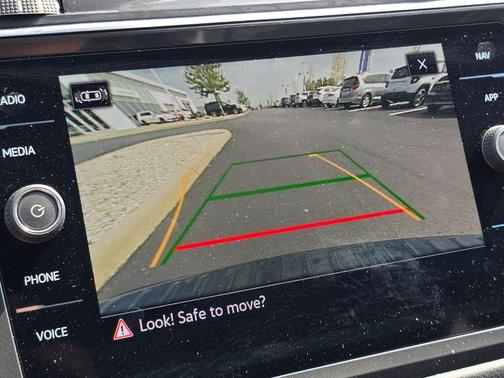 Platinum Gray Metallic 2023 Volkswagen Tiguan 2.0T SEL R-Line