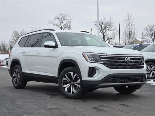 2026 Volkswagen Atlas 2.0T SE