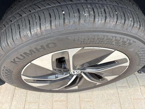 Mythos Black 2022 Volkswagen ID.4 Pro S