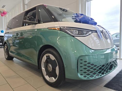 2025 Volkswagen ID. Buzz Pro S Plus