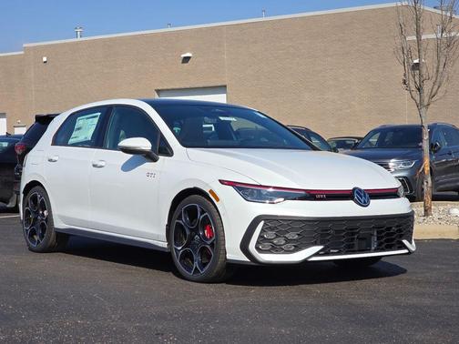 Opal White Pearl 2026 Volkswagen Golf GTI 2.0T Autobahn