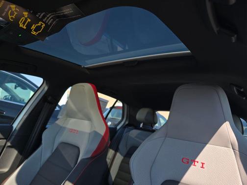 Opal White Pearl 2026 Volkswagen Golf GTI 2.0T Autobahn