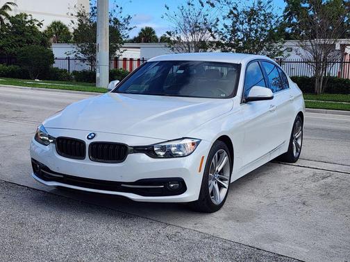 2017 BMW 330 330i Sedan 4D
