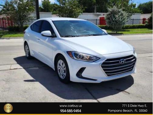 2018 Hyundai ELANTRA SE