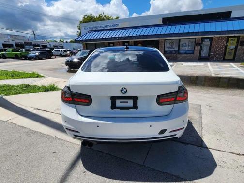 2016 BMW 328 328i Sedan 4D