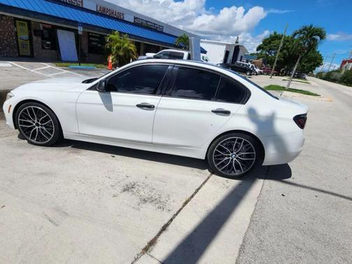 2016 BMW 328 328i Sedan 4D