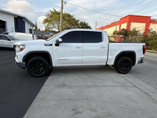 2020 GMC Sierra 1500 SLE