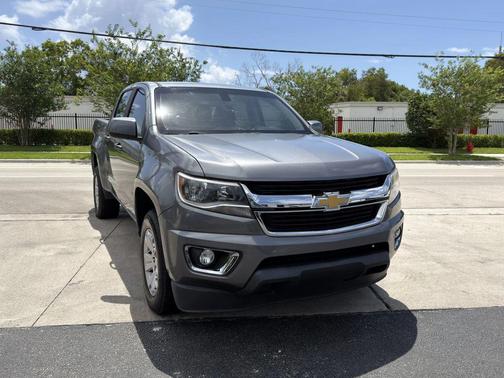 Satin Steel Metallic 2018 Chevrolet Colorado LT