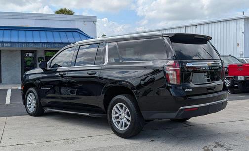 2021 Chevrolet Suburban LT