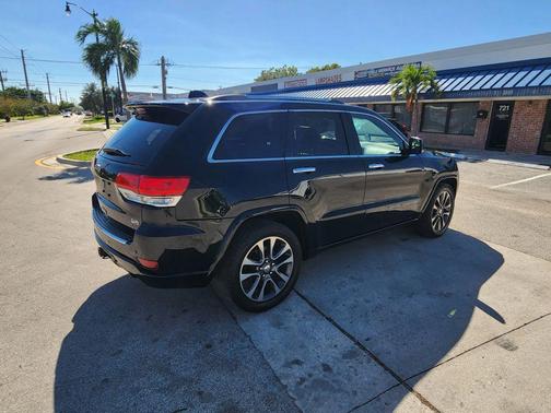 2017 Jeep Grand Cherokee Overland