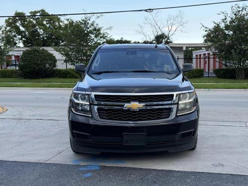 Black 2018 Chevrolet Suburban LT