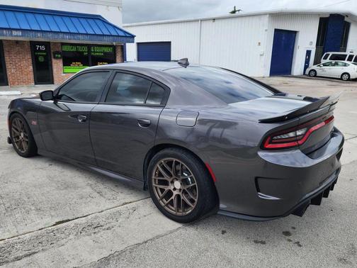 2019 Dodge Charger Scat Pack