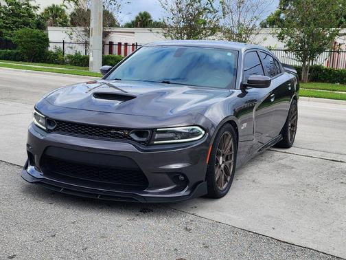 2019 Dodge Charger Scat Pack