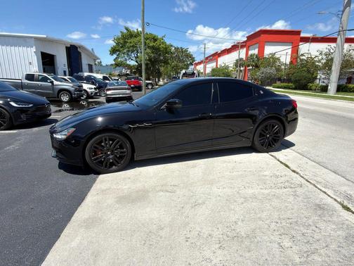 Black 2017 Maserati Ghibli Base