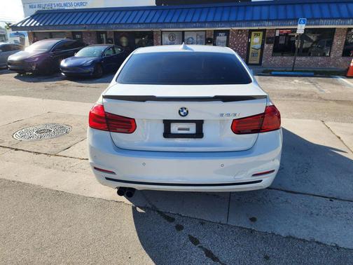 2016 BMW 328 328i Sedan 4D