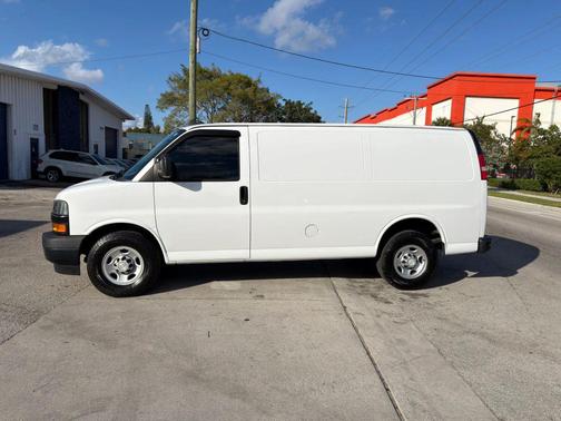 2018 Chevrolet Express 2500 Work Van