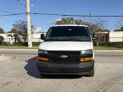 2018 Chevrolet Express 2500 Work Van