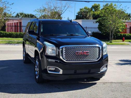 2016 GMC Yukon Denali
