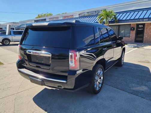 2016 GMC Yukon Denali