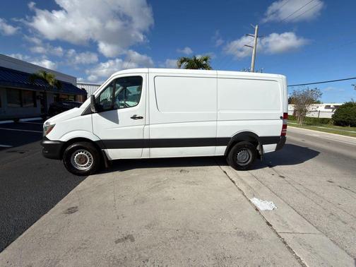 2018 Mercedes-Benz Sprinter 2500 Standard Roof w/144  WB Van 3D