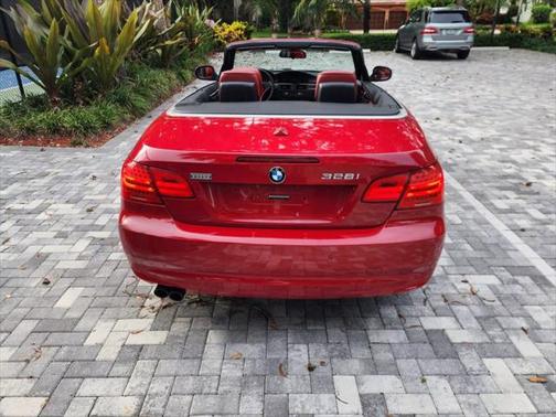 2011 BMW 328 328i Convertible 2D