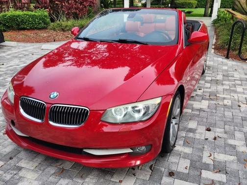 2011 BMW 328 328i Convertible 2D