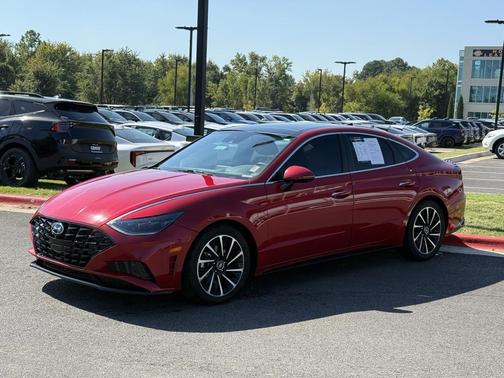 2021 Hyundai SONATA Limited