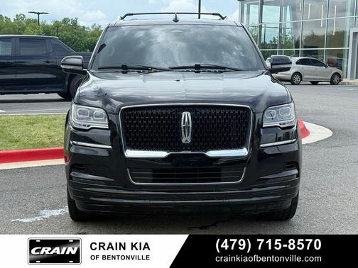 INFINITE BLACK 2022 Lincoln Navigator Reserve