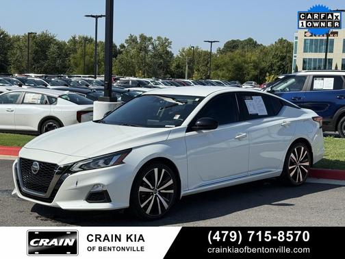 2022 Nissan Altima SR FWD