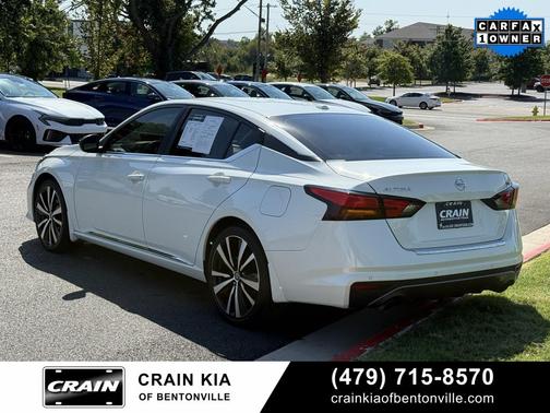 2022 Nissan Altima SR FWD