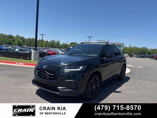 Crystal Black Pearl 2024 Honda HR-V Sport