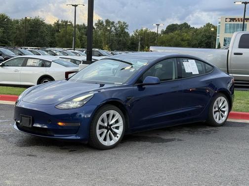 2022 Tesla Model 3 Standard Range