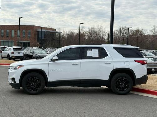 2018 Chevrolet Traverse LT Cloth