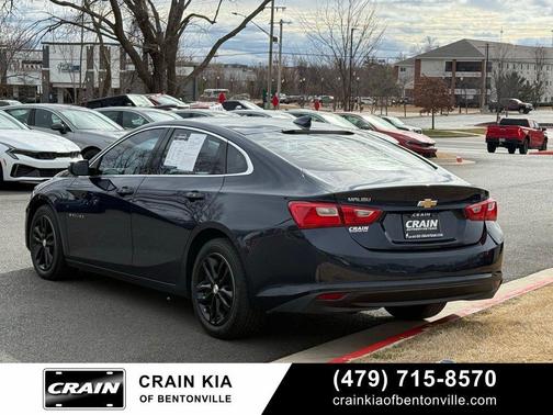 2017 Chevrolet Malibu 1LT