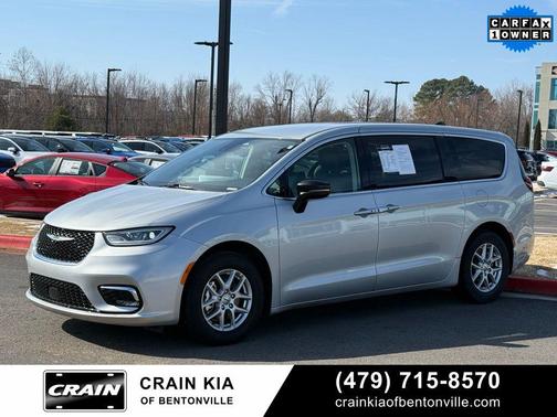 2024 Chrysler Pacifica Touring L