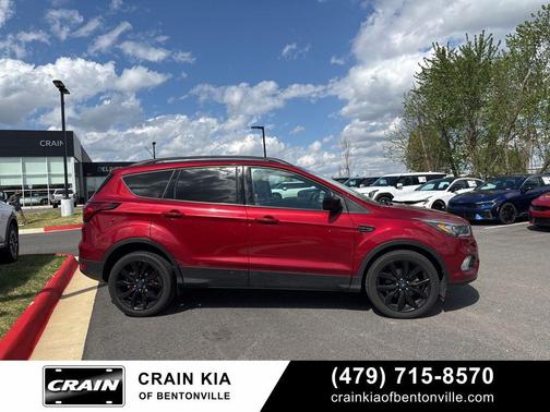 RUBY RED METALLIC TINTED CC 2019 Ford Escape SE