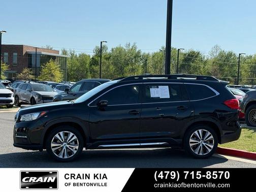 Crystal Black Silica 2022 Subaru Ascent Limited 7-Passenger