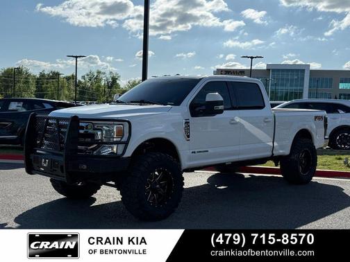 OXFORD WHITE 2020 Ford F-250 Lariat