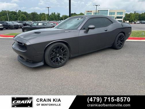 Granite Pearlcoat 2018 Dodge Challenger R/T Scat Pack