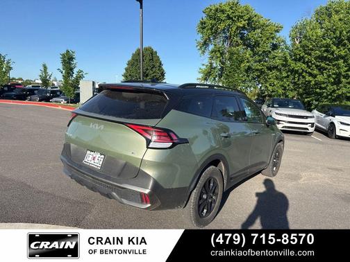 Jungle Green/Ebony Black Roof 2023 Kia Sportage S