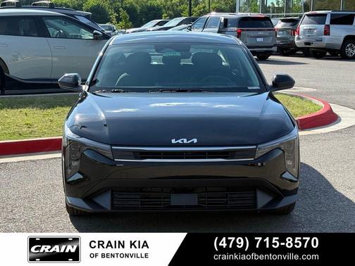 Aurora Black Pearl 2026 Kia K4 LXS