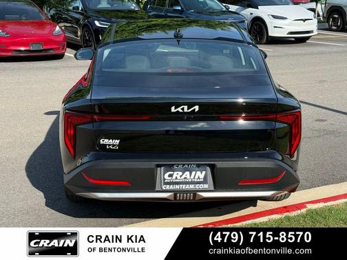 Aurora Black Pearl 2026 Kia K4 LXS