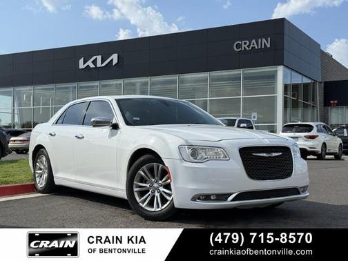 2016 Chrysler 300 S
